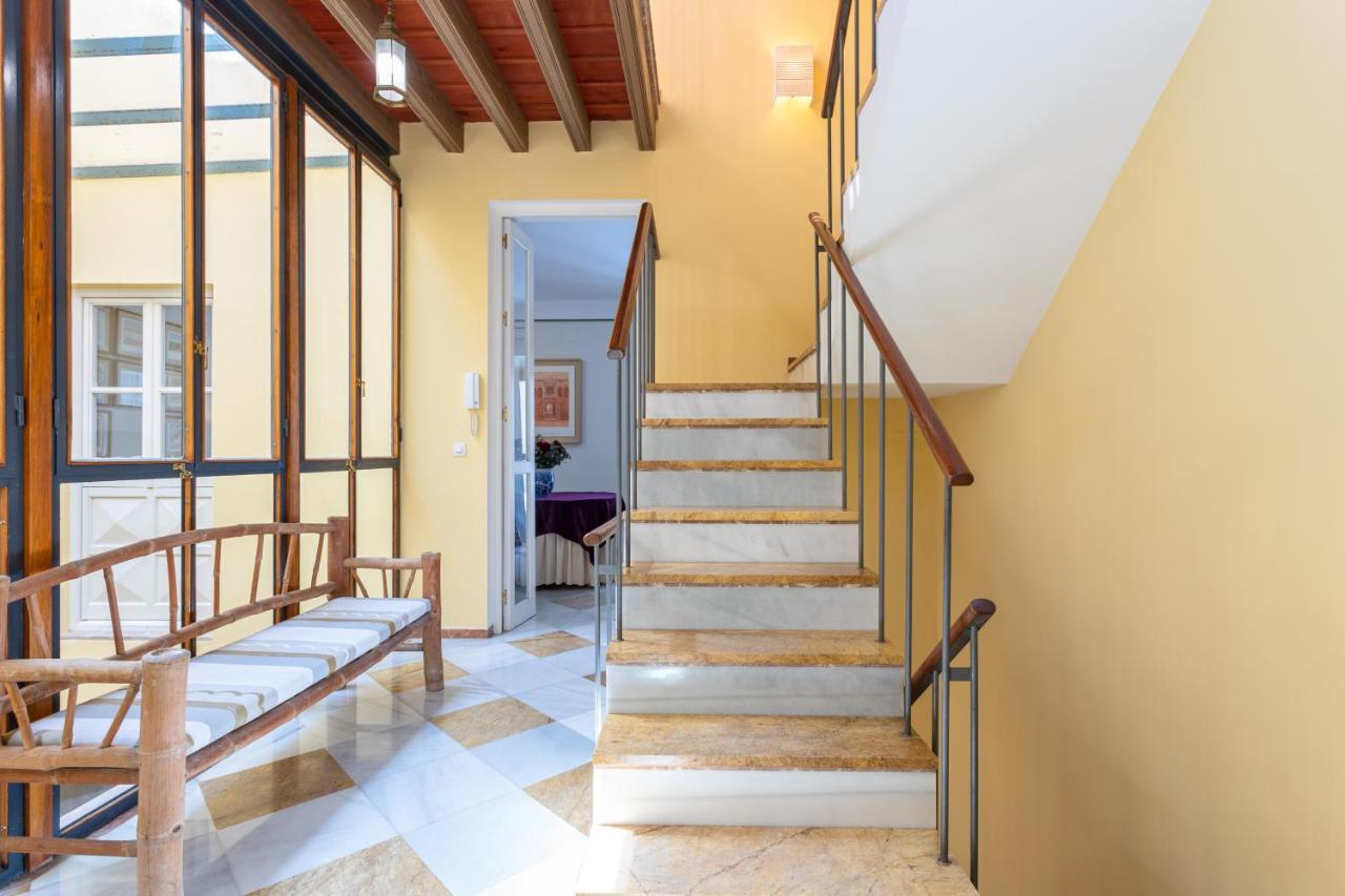 Genteel Home Campamento Siviglia Esterno foto