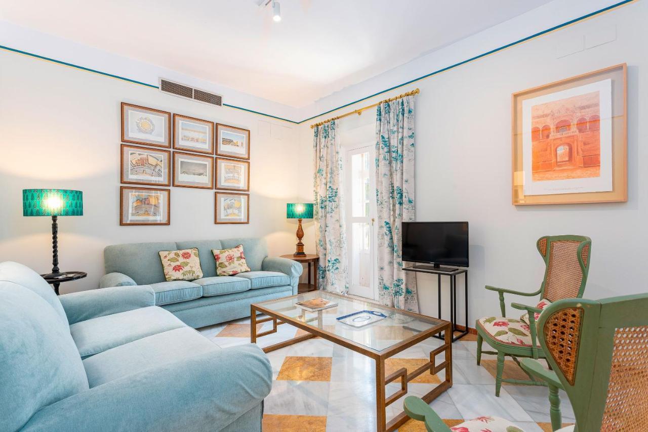 Genteel Home Campamento Siviglia Esterno foto